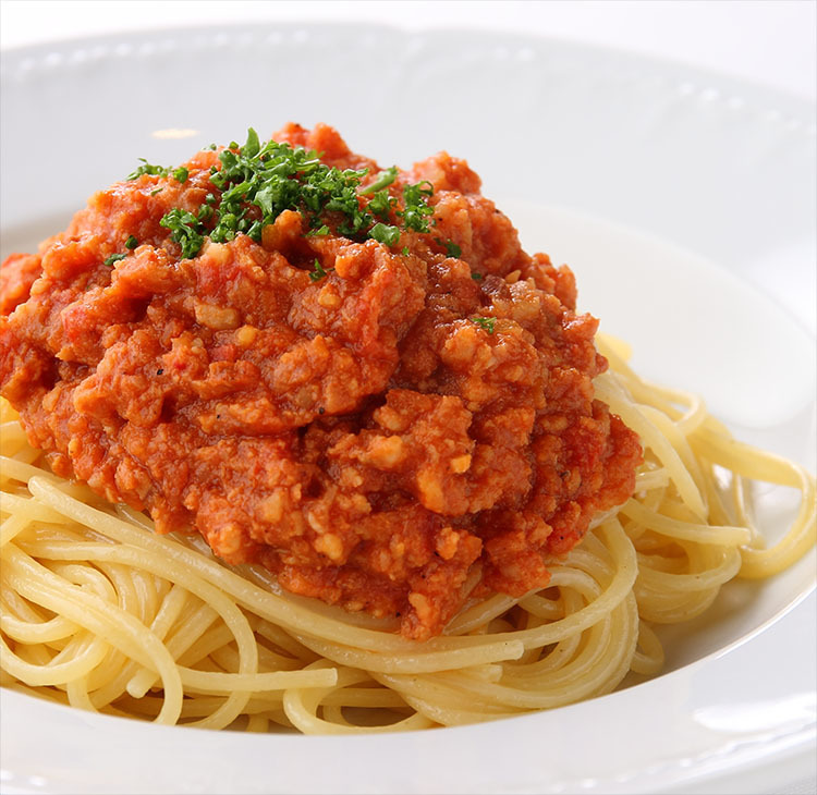 有名シェフが教える簡単レシピ②『魚介のトマトソース・スパゲティ』