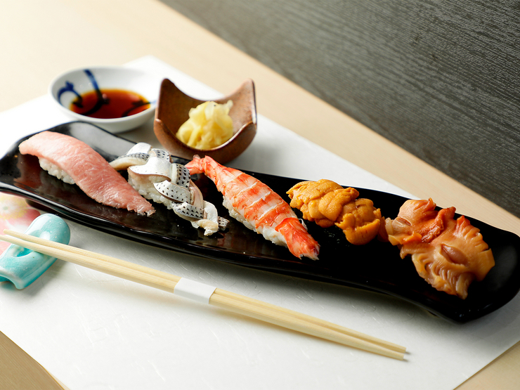 寿司割烹喜成のおまかせ握り5種