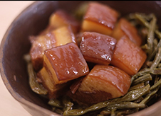 中華界のニューウェーブ【香辣里】で“湖南料理”を味わう！ 発酵・燻製・ハーブの魅惑の世界へ