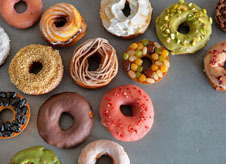 ドーナツファクトリー【koe donuts】が京都にグランドオープン｜日本らしいエシカルなドーナツを提供