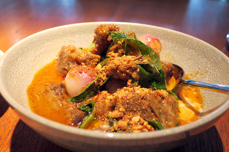 『Panang curry of Wagyu beef with peanuts, shallots and Thai basil』