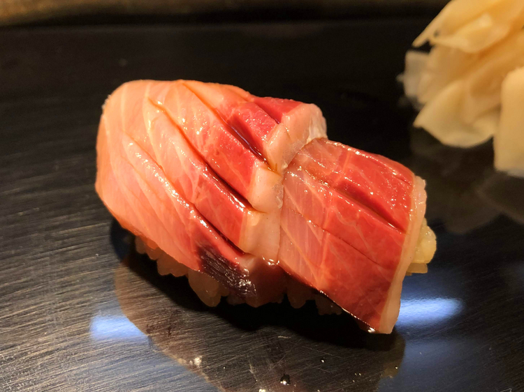 寿司の味に「透明感」があり、丁寧な仕事が伺える
