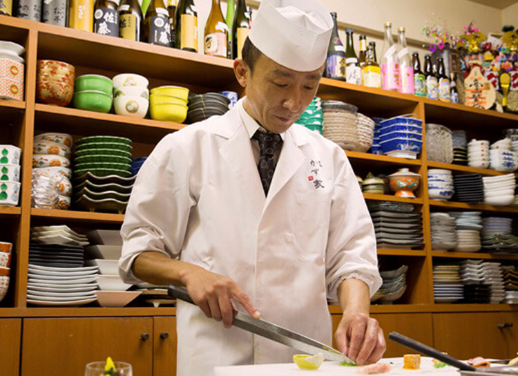 店主・川内谷一美氏は、30年近い料理キャリアの集大成として2012年にこの店を開店