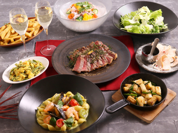 ステーキとタパスが味わえる贅沢な『サーロインステーキ＆タパスプラン』（飲み放題2時間付） 5500円