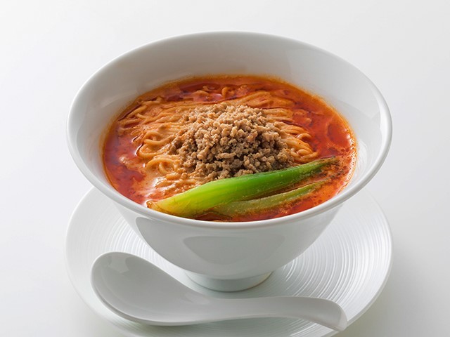 【MASA'S KITCHEN 名古屋JRゲートタワー店】の『汁あり担々麺』前菜２種盛り合わせ付き1,400円