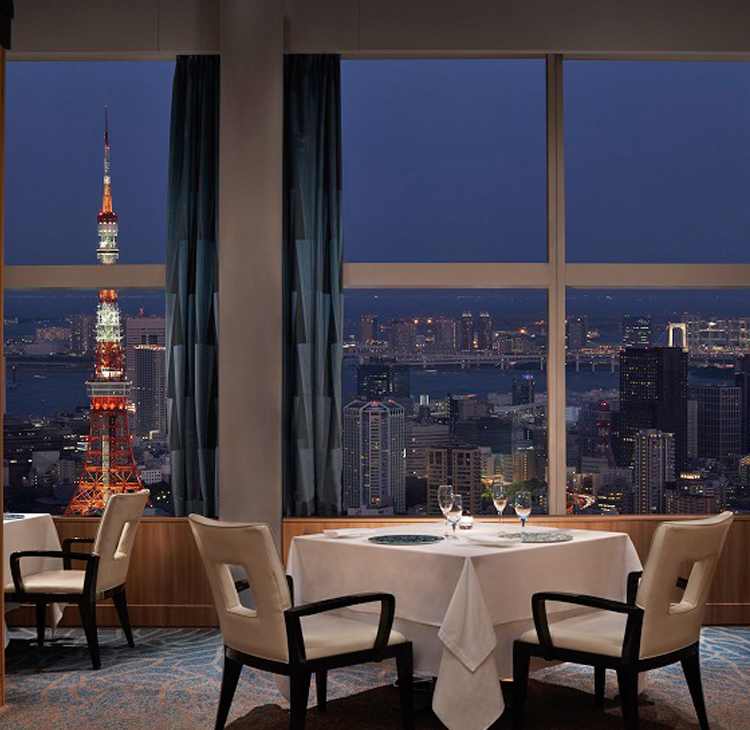 愛され続ける東京のシンボル・東京タワーが見えるバー＆カフェ