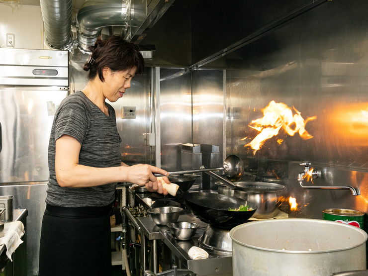 女性ならではの視点を料理やサービスに生かす