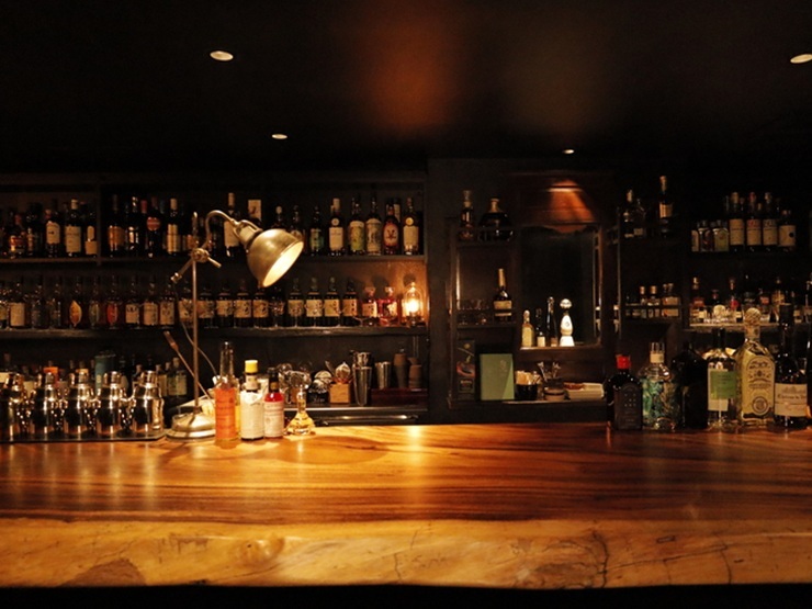 BAR COCKTAIL WORKS 神楽坂の内観