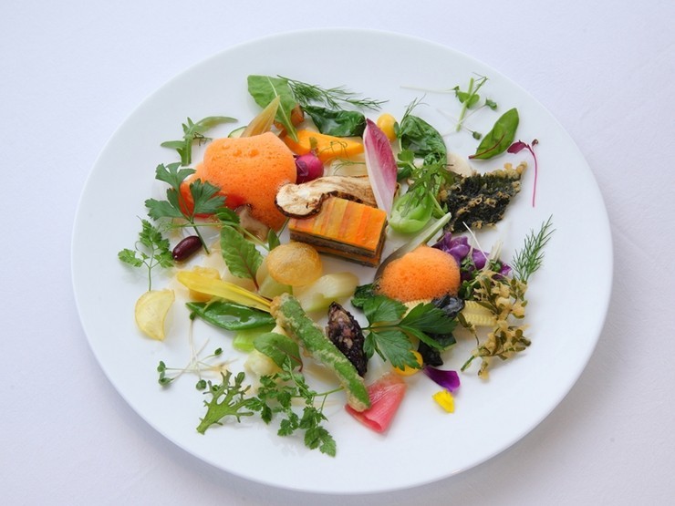 メゾン タテル ヨシノ ANAクラウンプラザホテル大阪の季節の野菜　モネの庭園をイメージして