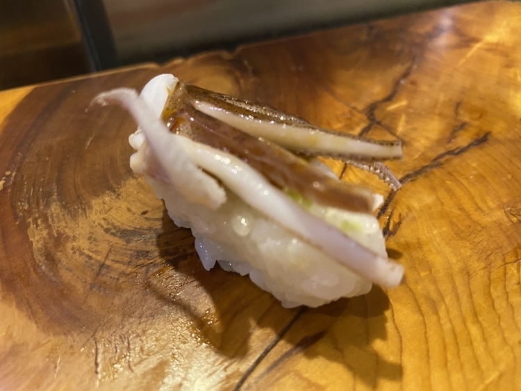 衝撃の30円寿司『ゲソ』