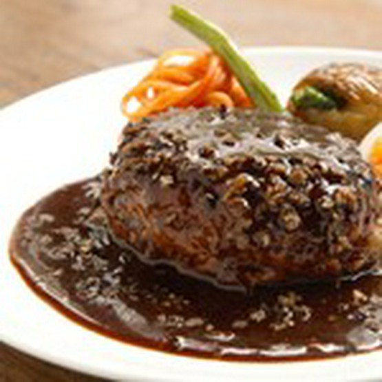 鎌倉グリル　洋食ビストロの濃厚トリュフ黒毛和牛粗挽きデミグラスハンバーグ　180g