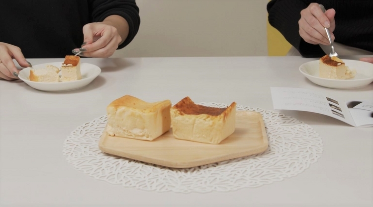 【CheesecakeHOLIC】の『クリーム味＆カマンベール味』