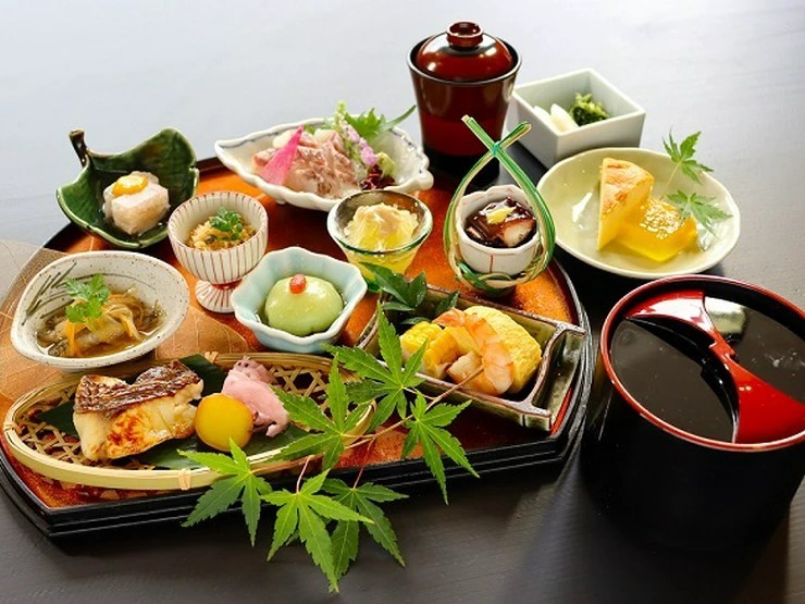 【西村屋 白鷺館】の月替わり和食ランチ
