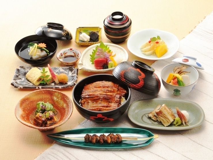 東京竹葉亭 リーガロイヤルホテル店の料理