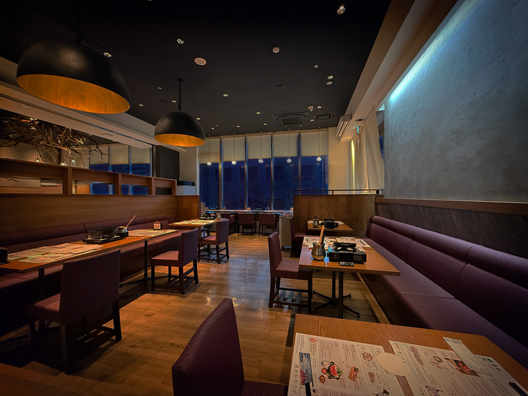 焼肉【銀座和牛ラボ】の店内