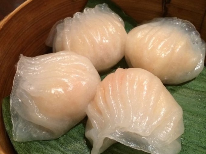 横浜中華街 萬珍樓 點心舗の『海老蒸し餃子』