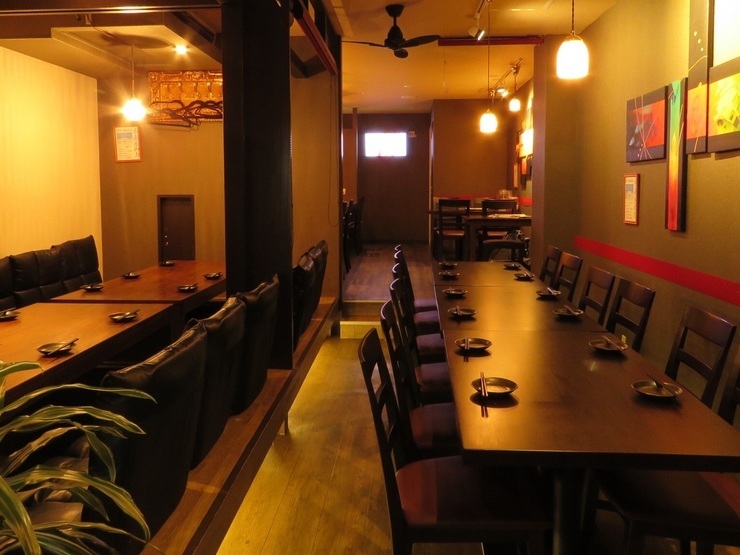 肉びすとろ　グルマン三年坂の内観