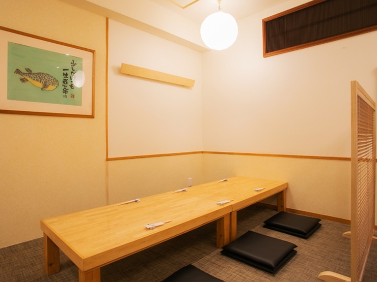 ふぐ大将いし松の内観