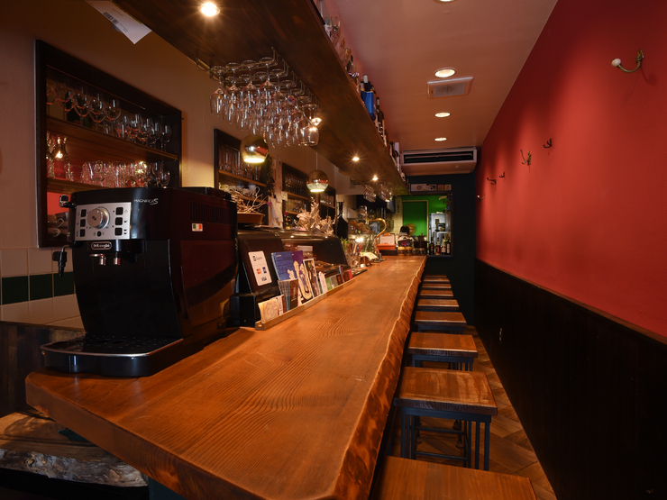 Cuisine　Bar　Cafe　Pic　Nicの店内