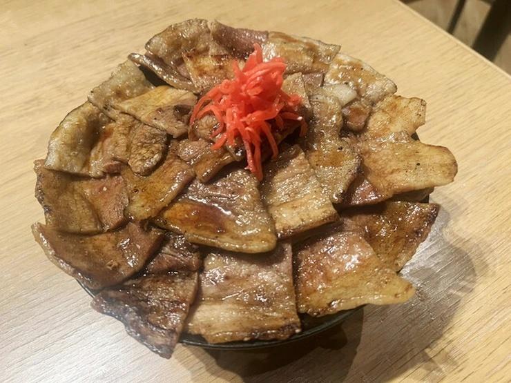 函館炉端焼き　しげぞうの料理