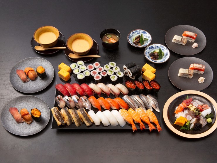 酢重の鮨の料理