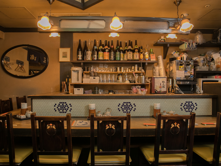 【新三浦　大阪】のカウンター席