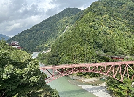 ヒトサラ編集長の食ダイアリー～とっておきの旅と食のはなし～vol.1｜おいしい富山 その①