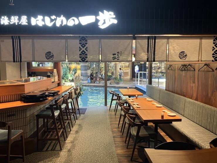 はじめの一歩　キャナルシティ博多店の内観