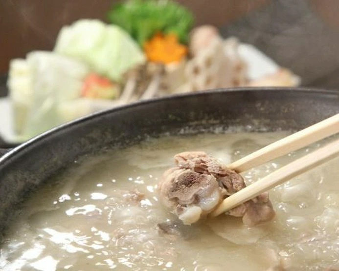御曹司 松六家の料理