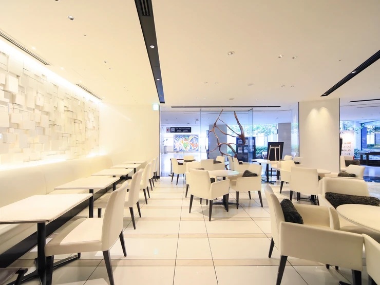 LOBBY CAFE FASCINOの店内