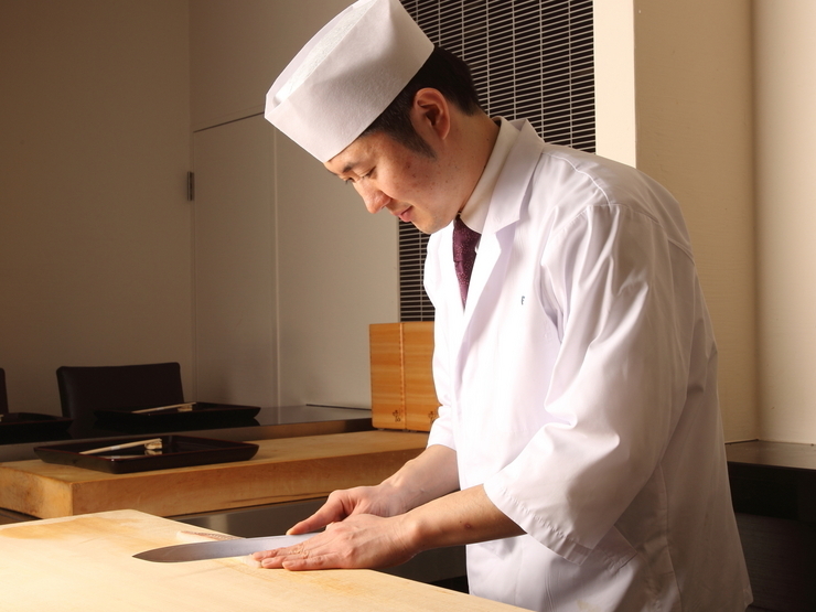 日本料理界の未来を担う若き料理人、【晴山】の山本晴彦さんが、その実力を認める蕎麦の味とは？