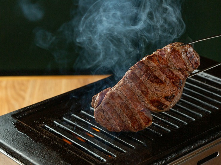 肉ホルモン×牛タン　染田商店の『《ご飯食べ放題》このコースでしか味わえない300gの黒毛和牛ヘレを楽しむ特別な7,000円コース』