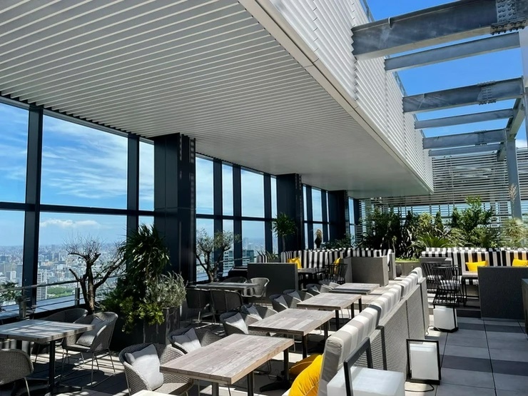 THE　PENTHOUSE　with　weekend　terraceのテラス
