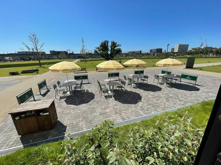 RESTAURANT FARMERS CLUBのテラス