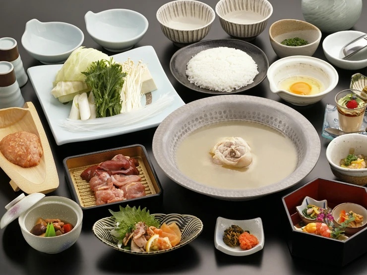 水たき料亭　博多華味鳥　博多駅筑紫口店の料理