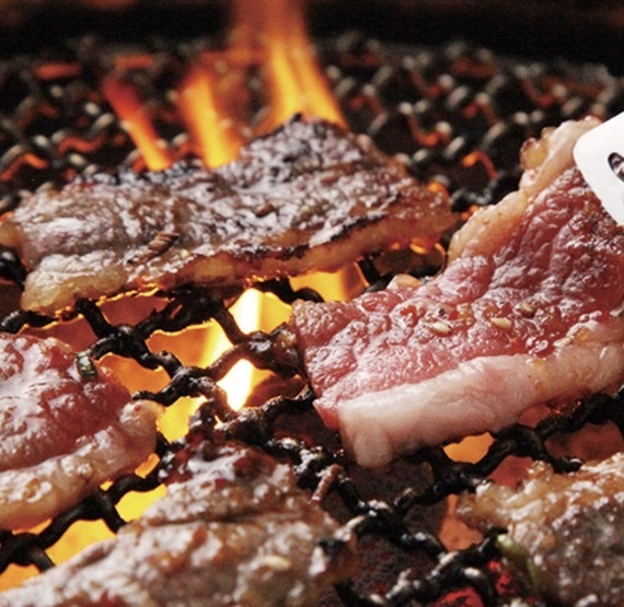 焼肉六区