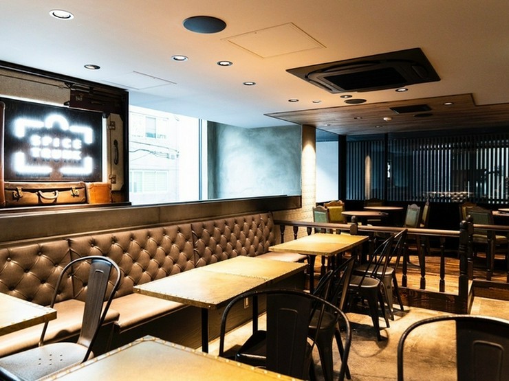 シックでオシャレな店内