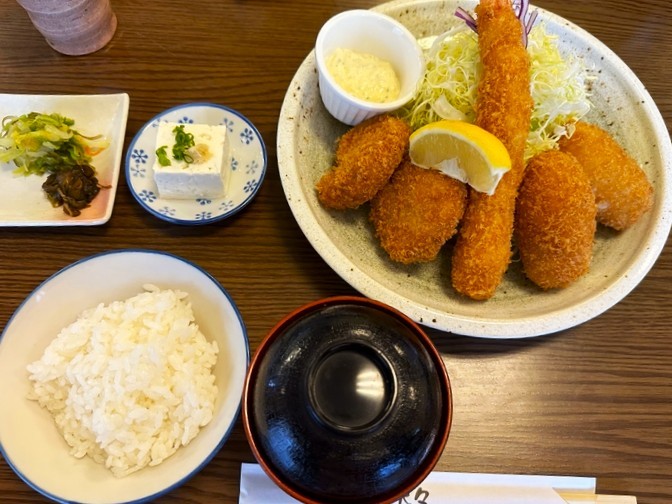 とんかつ咲々