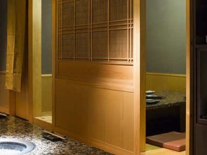 【焼肉と和酒 うしごろ 貫 恵比寿本店】の個室