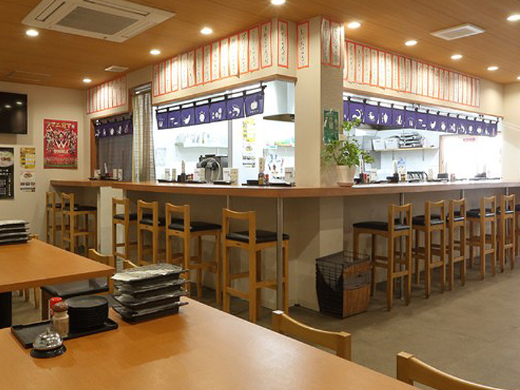 大阪　天ぷら　元気の店内