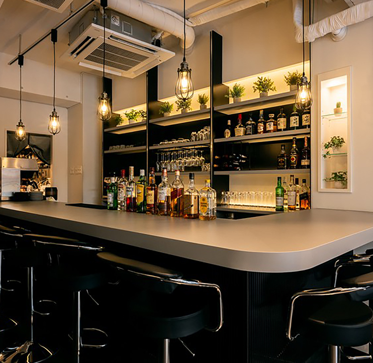 theONEの店内