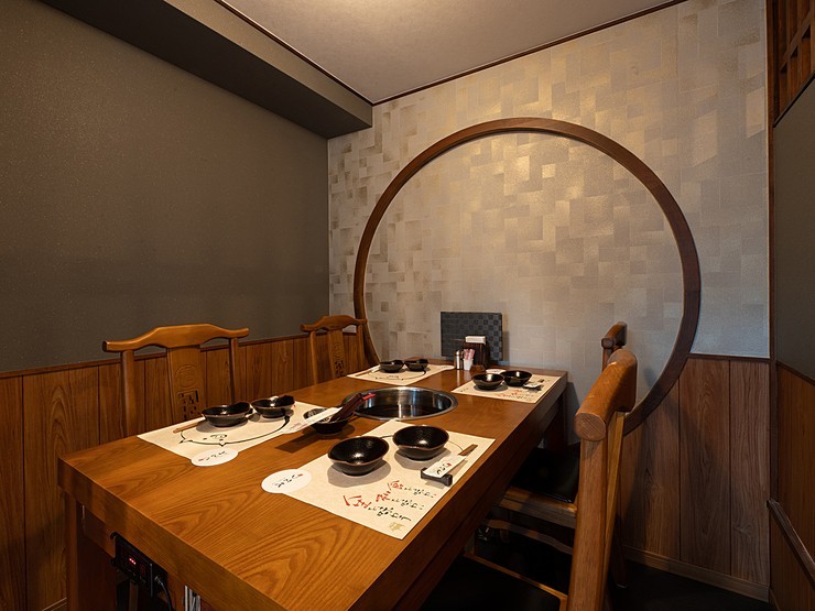 アグーしゃぶしゃぶみるく　博多祇園店の内観