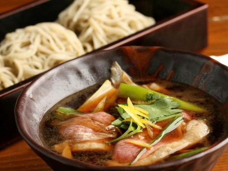 蕎麦と鴨をじっくり満喫『鴨汁せいろ』