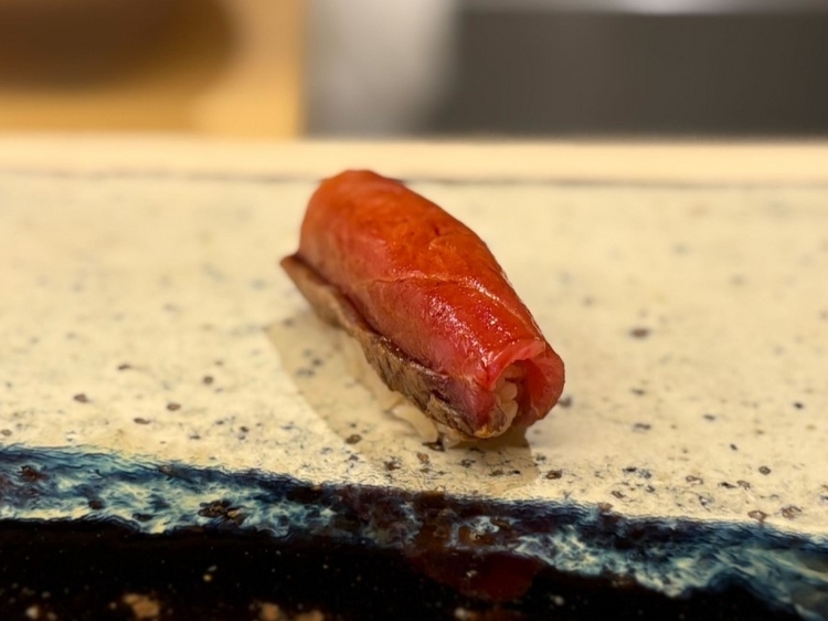 「鮨おりがみ」の鮪