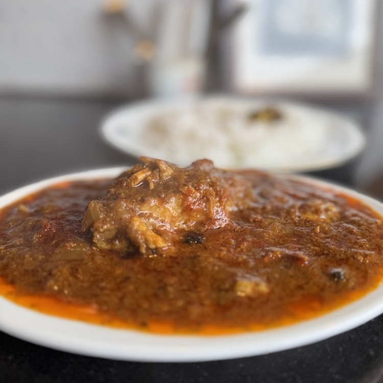 【表面張力】の『ポークシャクティカレー』