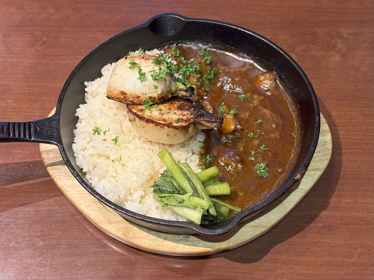 【冒険香る牛すじカレーの店 Roman Kitchen】の『始まりの冒険カレー』