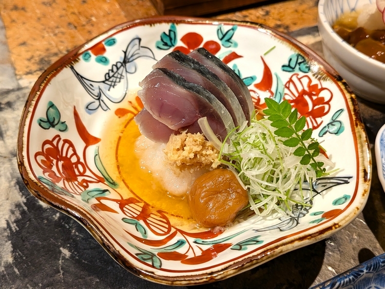 鯖のきずしと燻製梅干し
