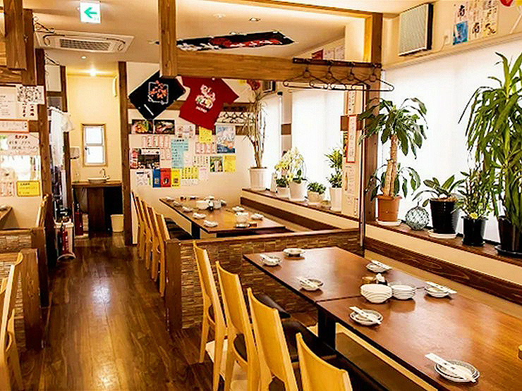 地産処 樹樹の内観