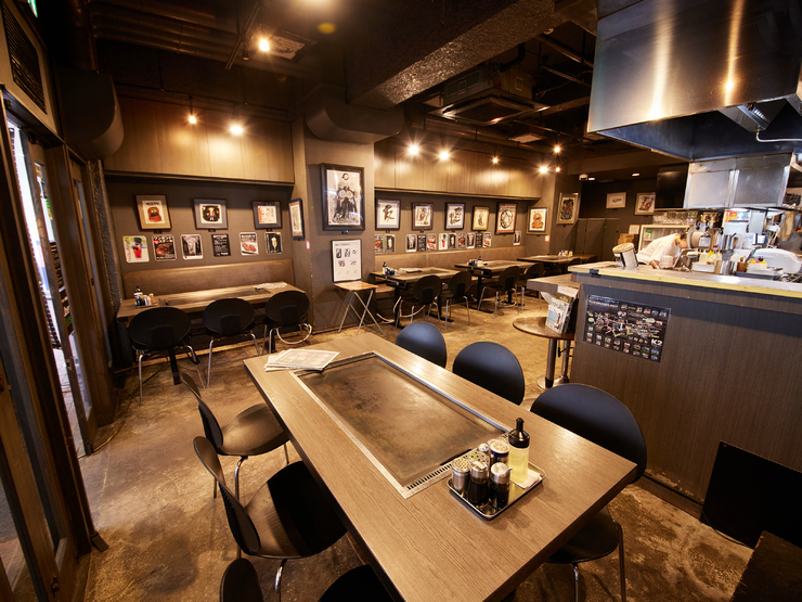 お好み焼ころんぶす石川町駅前店の内観