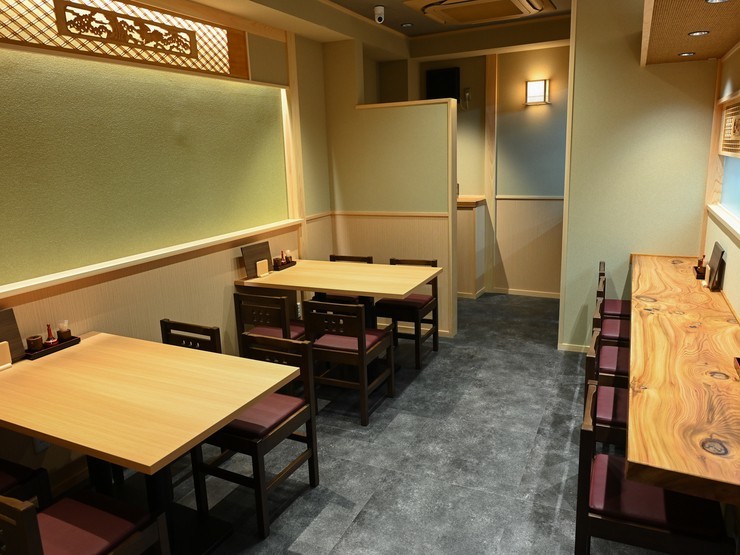 鰻いち 黒船の店内